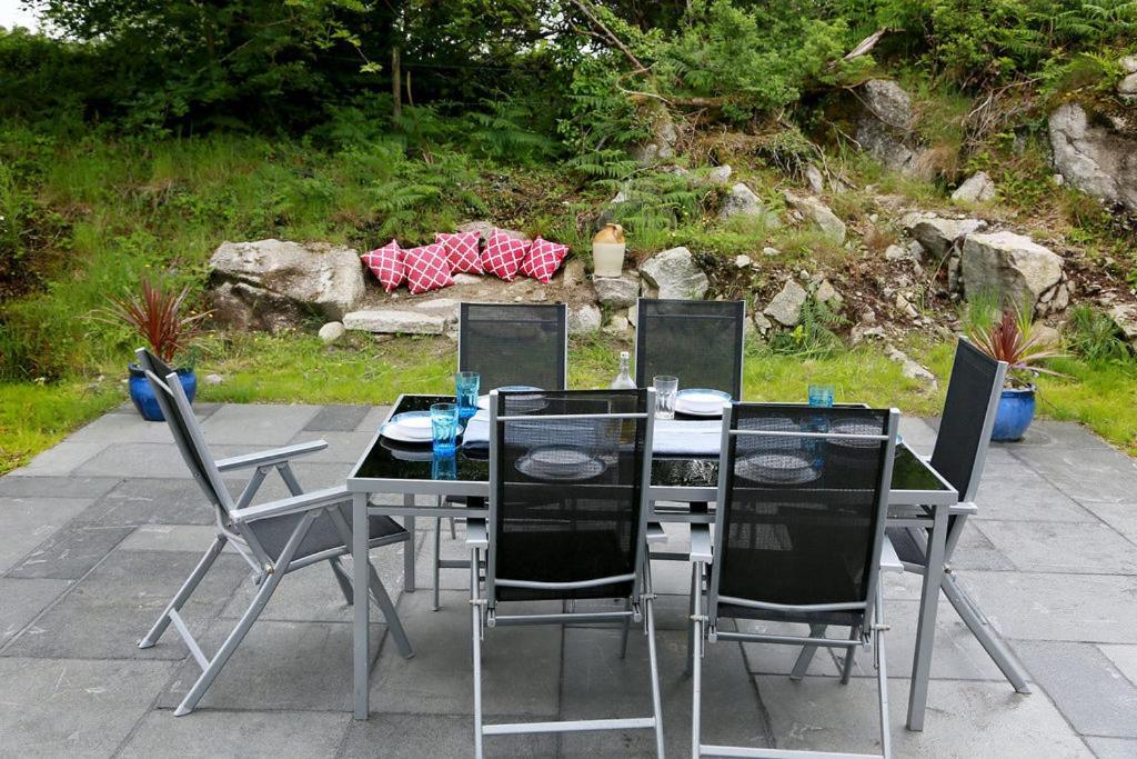 Luxury 6 Bedroom Spiddal Villa, Jacuzzi, Balcony Galway Bagian luar foto